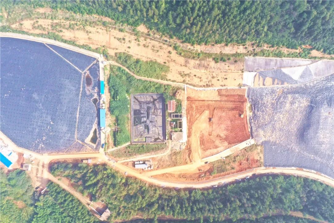 1743149438205470.jpg 3.jpg